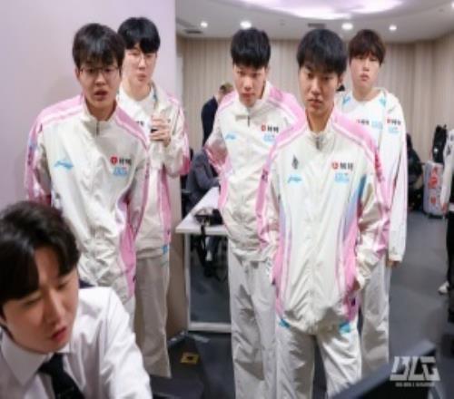 年张家界武,陵源国际马,拉松即将开,爱游戏app,爱游戏官网,爱游戏体育官网,爱游戏体育app